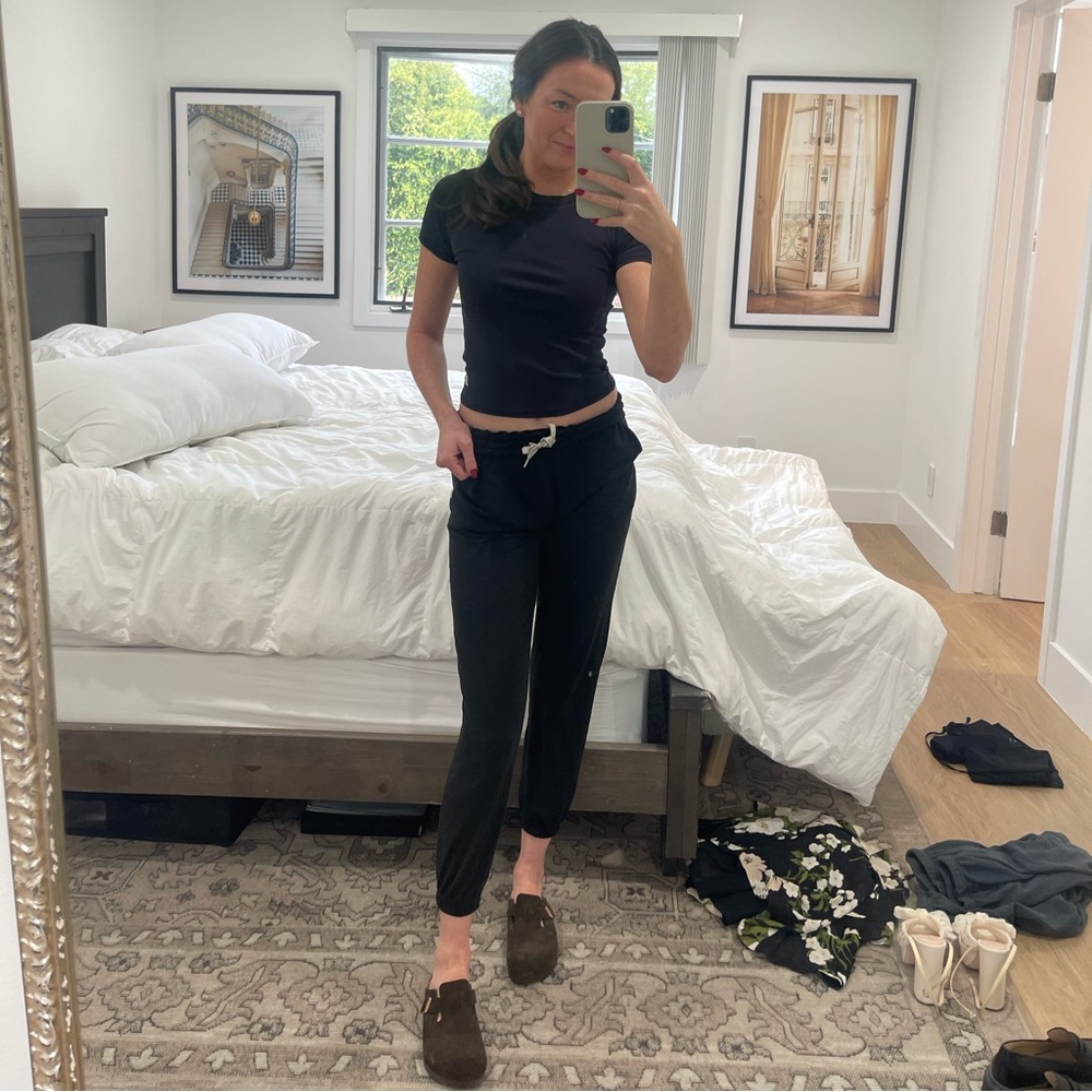 Vuori boyfriend pant, size XS, black heather